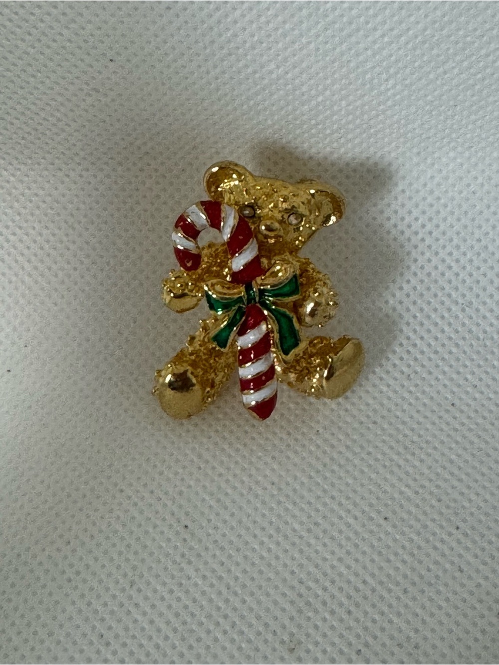 VTG Gold Tone Rhinestone Enamel Teddy Bear Pin with Candy Cane and Green Bow